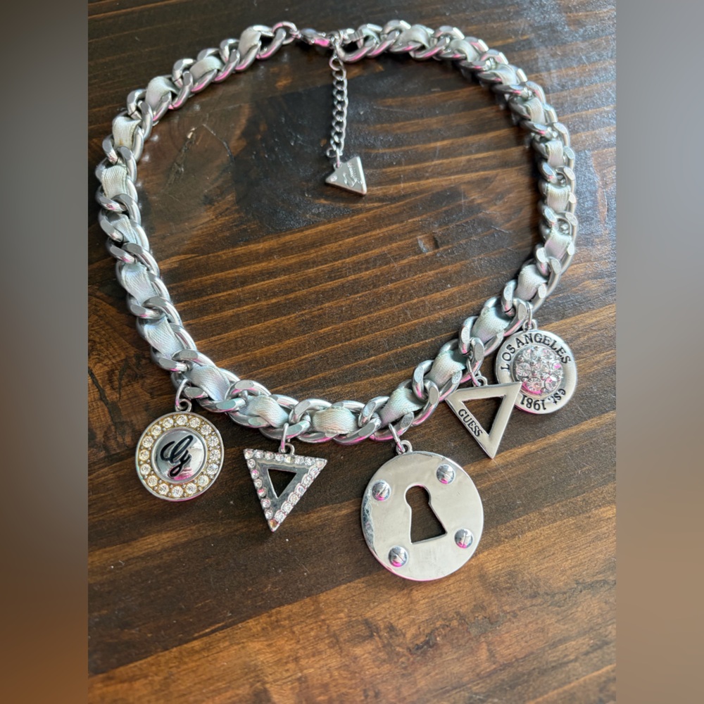 Guess Silver Tone Necklace with Chunky Charm Pendants and Chain with Ribbon 16” - Picture 2 of 12